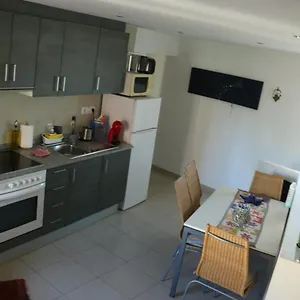 https://apartamentos-fornells.topcostabravahotels.com